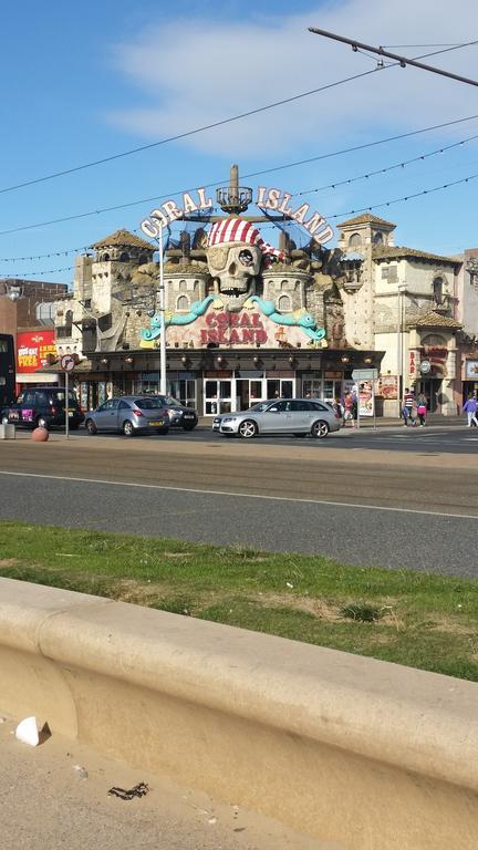 Somerville Hotel Blackpool Eksteriør bilde